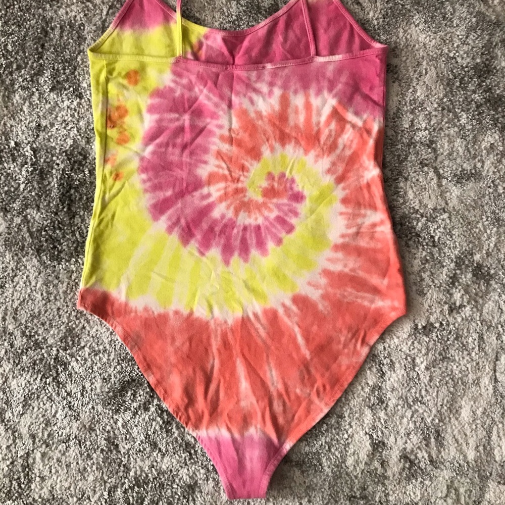 Small tie dye tank top Forever 21 bodysuit